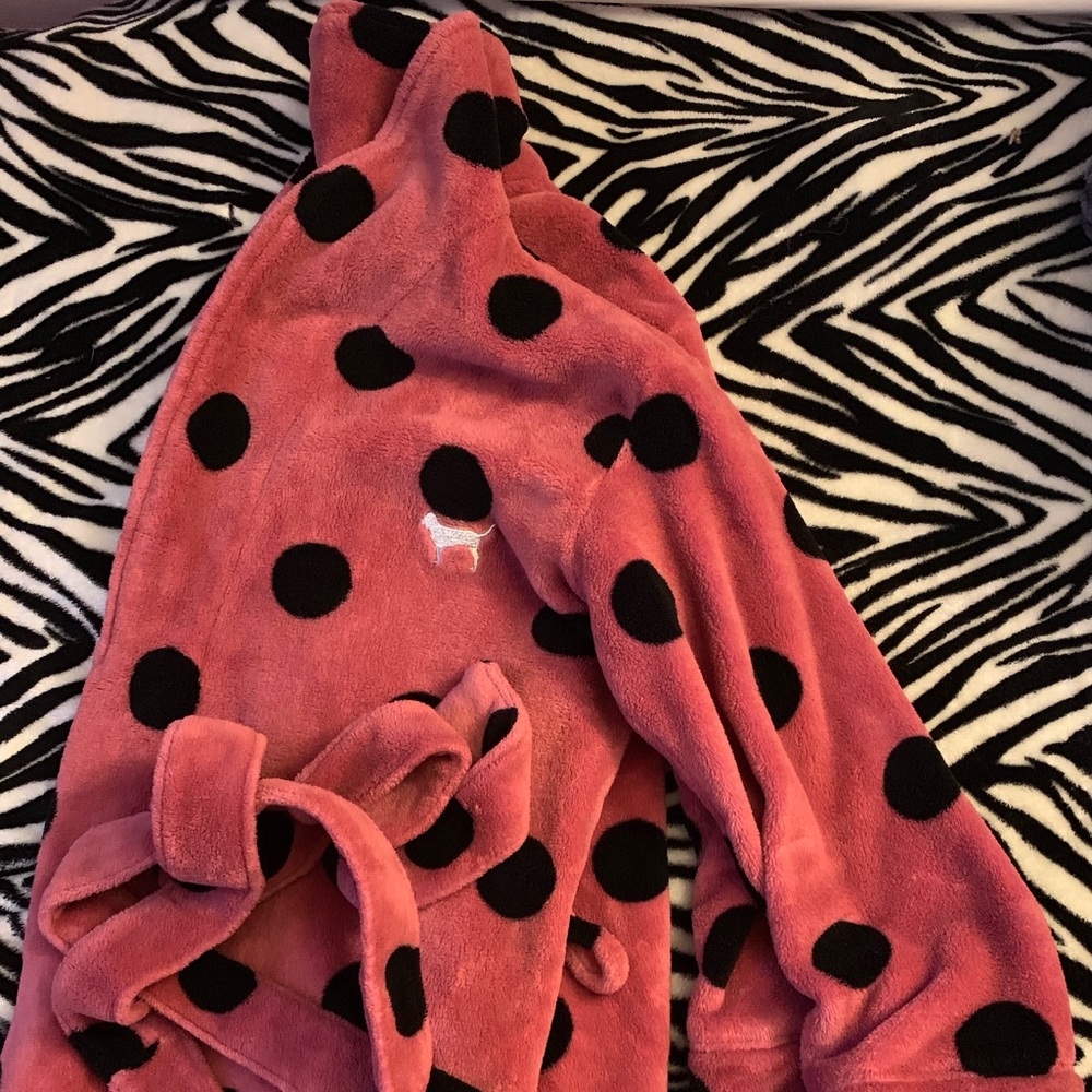 PINK robe!